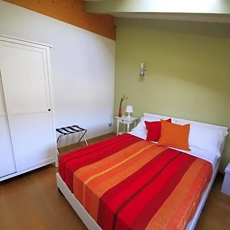 Bed and breakfast La Mondina 3*